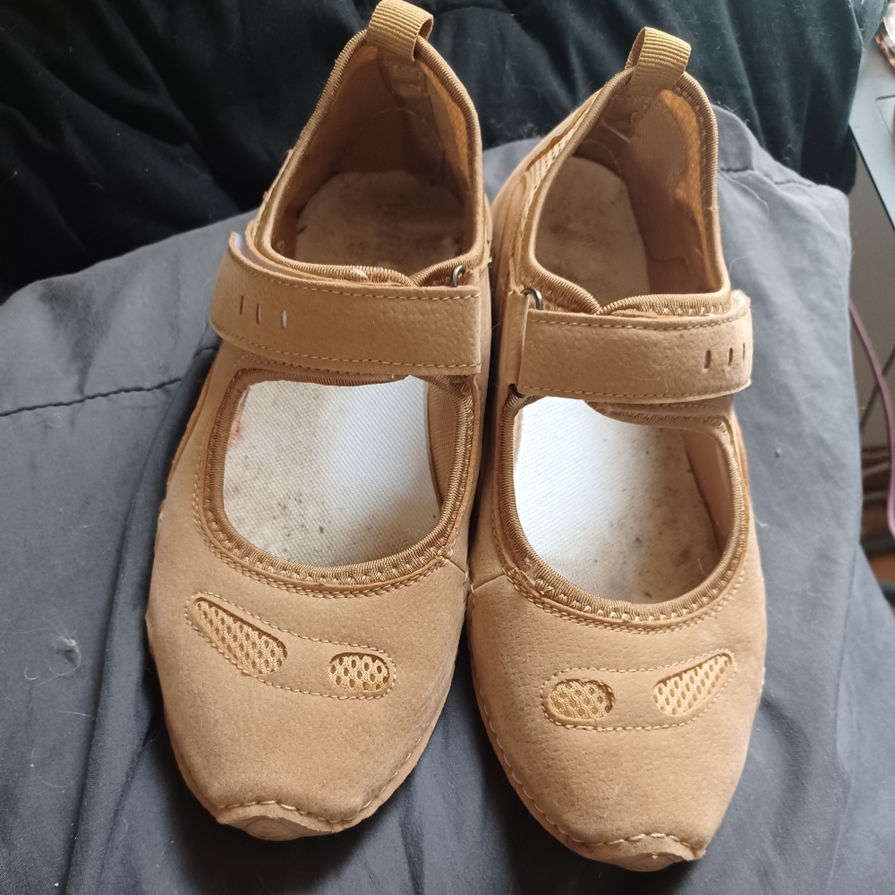 Tan Shoes with Strap